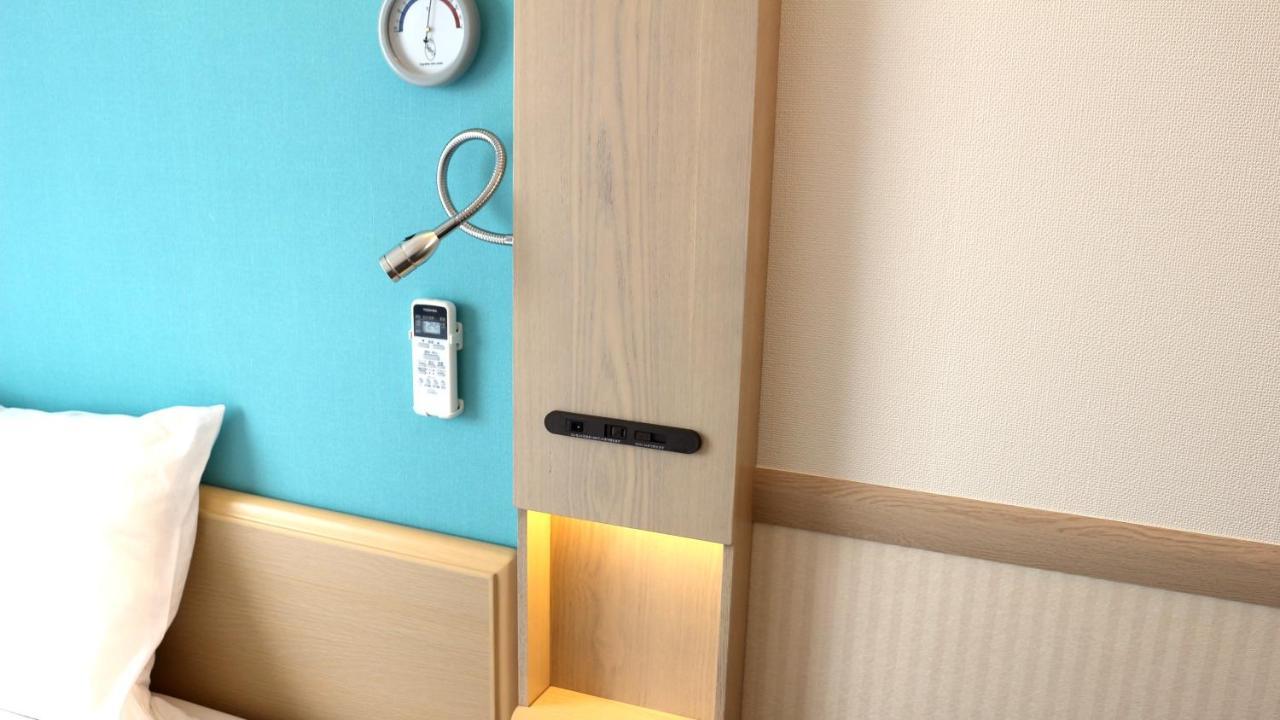 Toyoko Inn Oyama-Eki Higashi-Guchi No.2 Oyama  Exterior photo